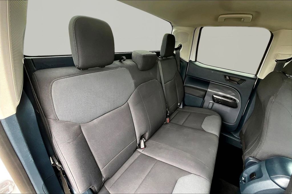 Certified 2022 Ford Maverick XL FWD image 28