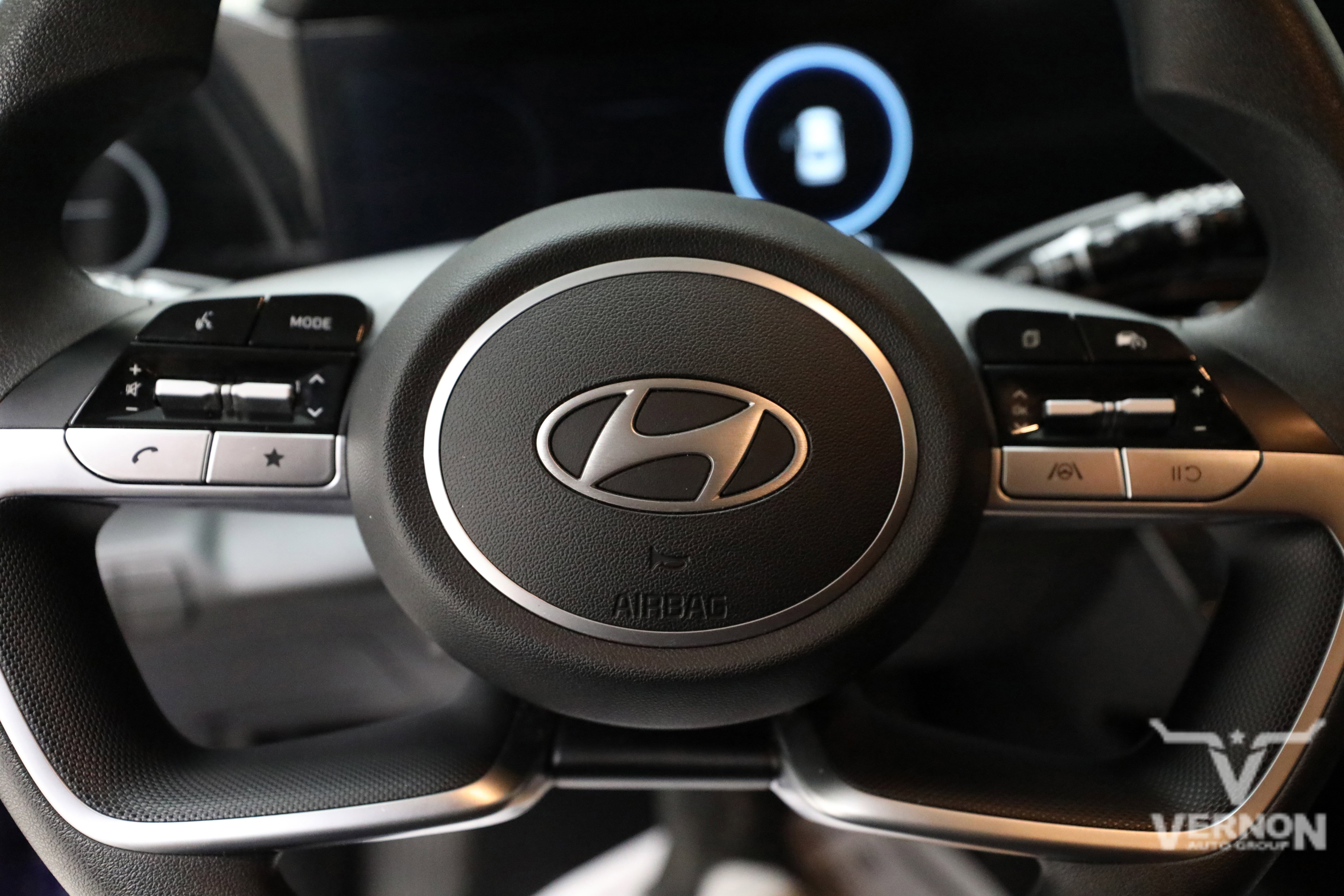 Used 2024 Hyundai Elantra SEL image 20