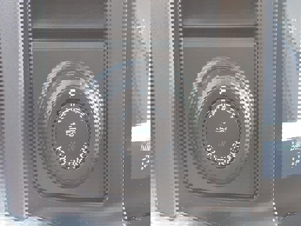 Certified 2021 Ford F150 Lariat image 21