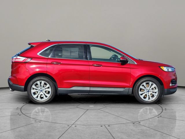 Certified 2021 Ford Edge Titanium AWD/4WD image 13