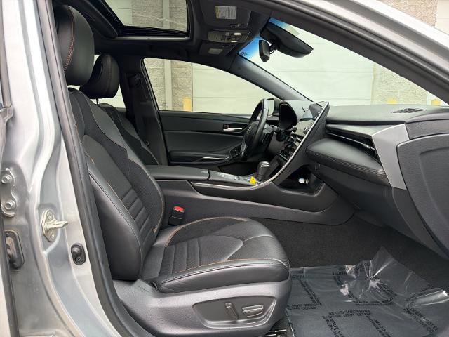 Used 2020 Toyota Avalon XSE w/ All Weather Liner Package image 30