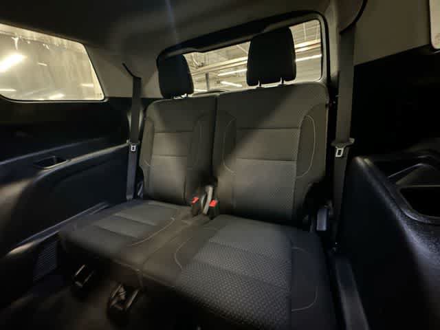 Used 2023 GMC Acadia SLE w/ Driver Convenience Package FWD image 20