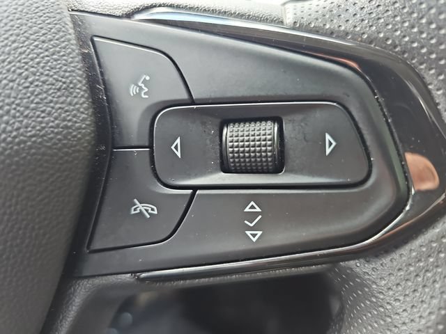 Used 2023 Chevrolet Bolt EUV LT w/ Driver Confidence Package FWD image 18
