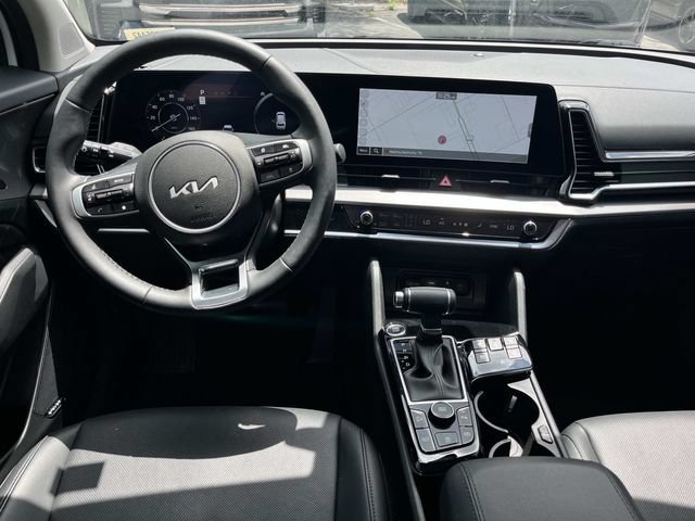 Used 2025 Kia Sportage SX FWD image 16
