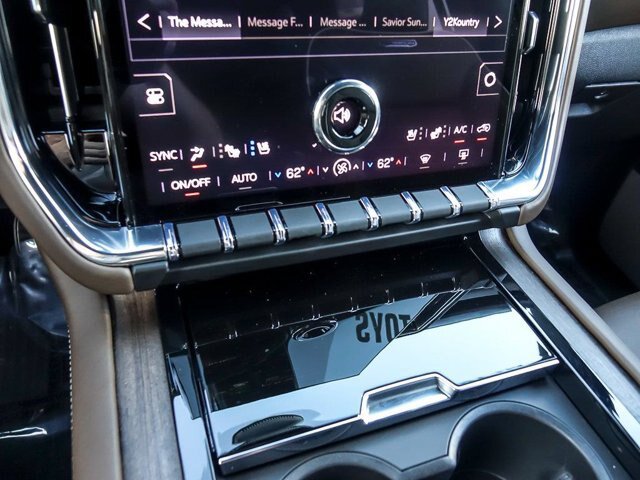 Used 2026 GMC Yukon Denali Ultimate AWD/4WD image 30