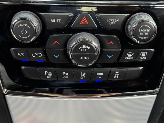 Used 2019 Jeep Grand Cherokee SRT image 19