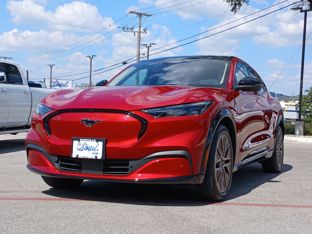 Certified 2024 Ford Mustang Mach-E Premium RWD image 7