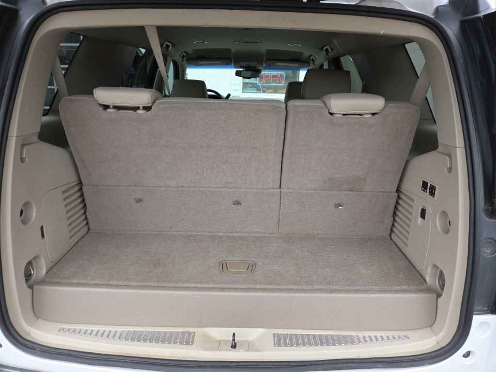 Used 2018 GMC Yukon Denali image 4