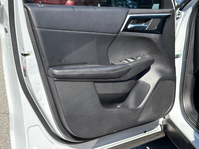 Used 2022 Mitsubishi Outlander SE AWD/4WD image 12