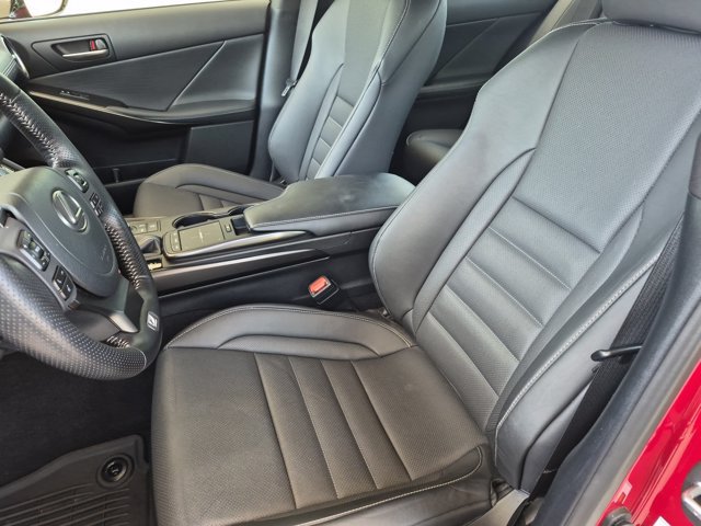 Used 2021 Lexus IS 350 F Sport RWD image 16