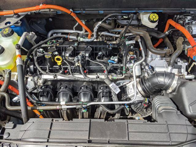 Certified 2025 Ford Maverick XL FWD image 21