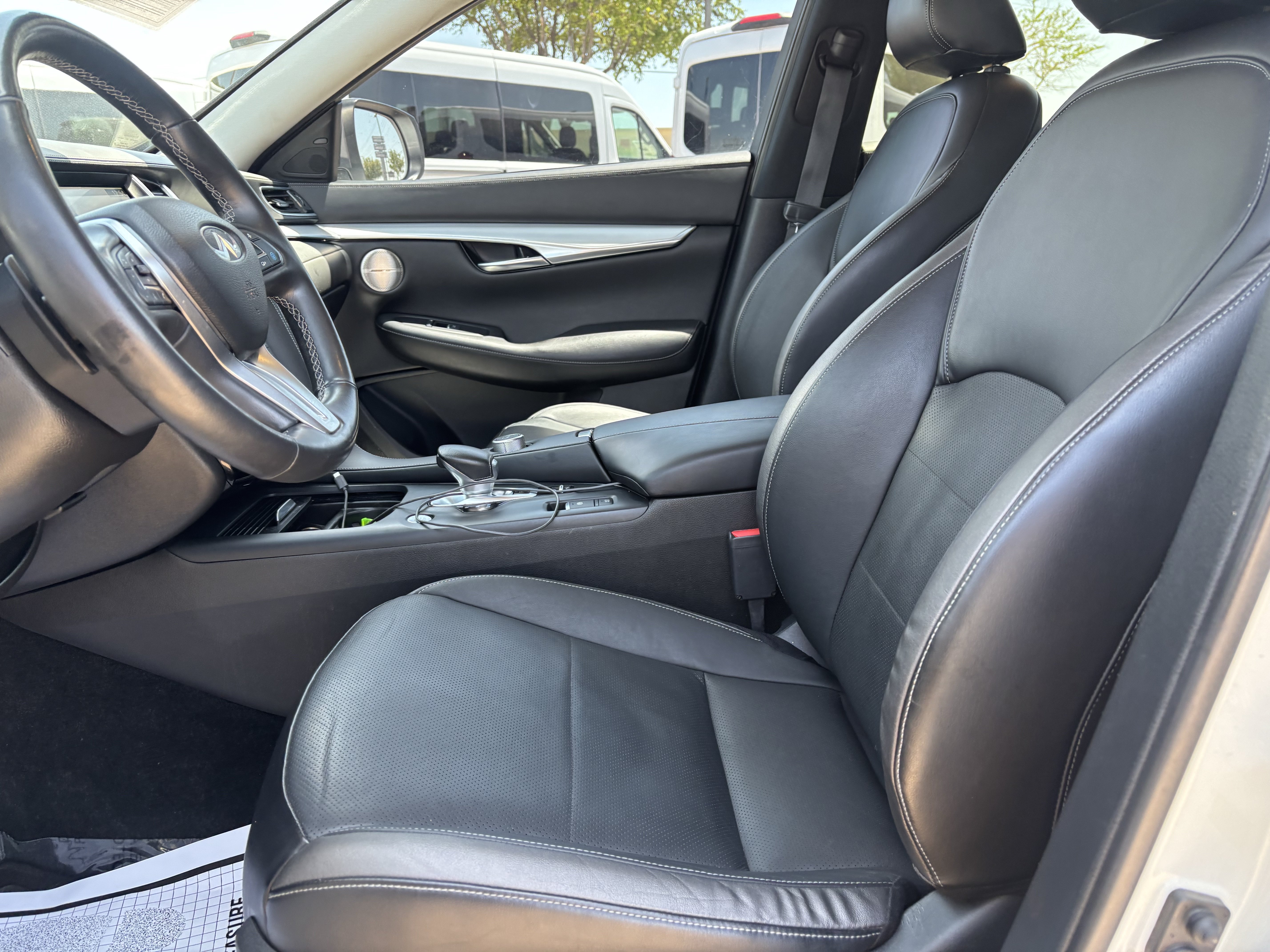 Used 2022 INFINITI QX50 Essential FWD image 10
