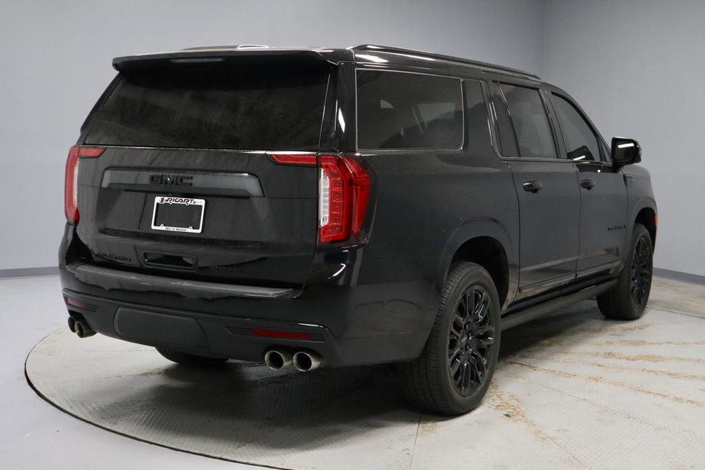 Used 2024 GMC Yukon XL Denali Ultimate AWD/4WD image 12