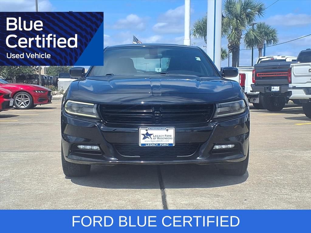 Used 2021 Dodge Charger SXT w/ Driver Convenience Group RWD image 3