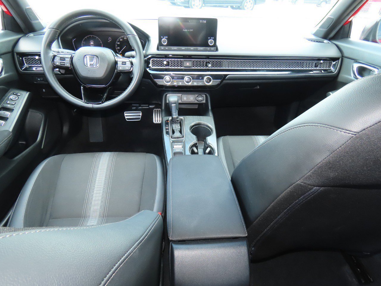 Used 2025 Honda Civic Sport image 21