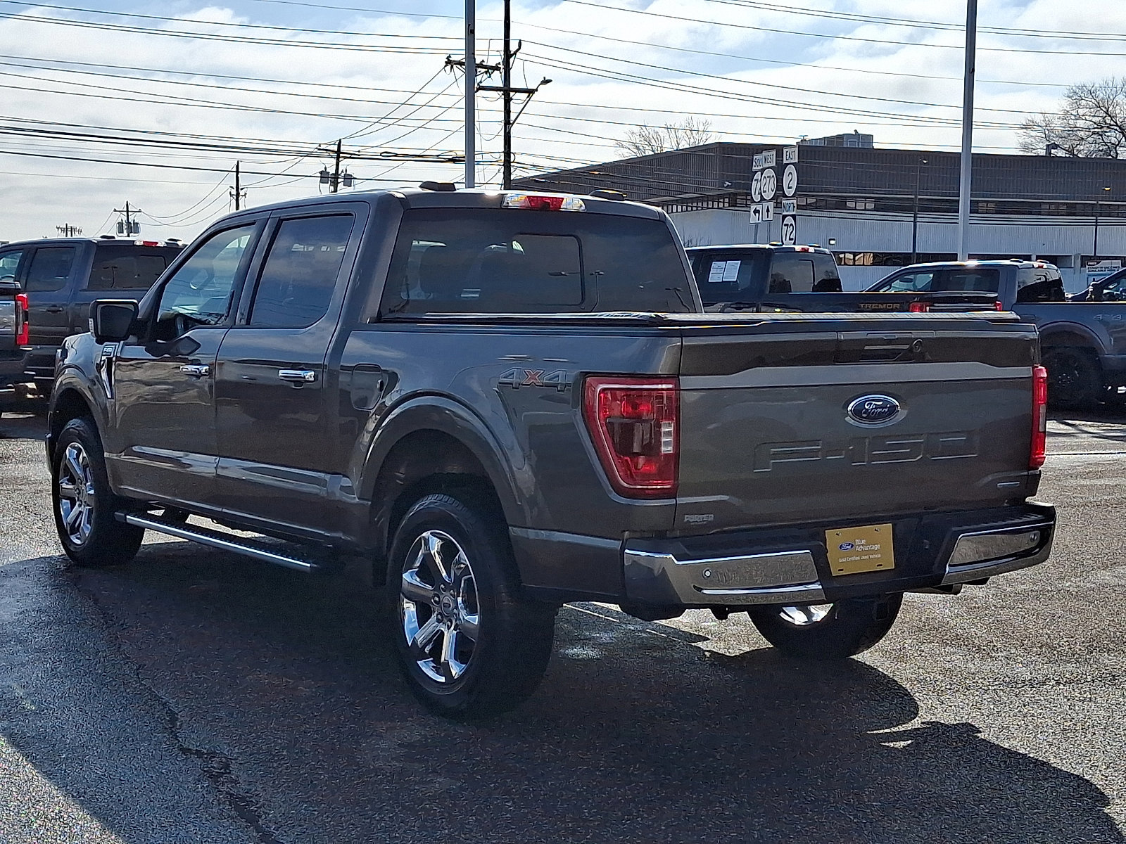 Certified 2022 Ford F150 XLT w/ Equipment Group 302A High image 4