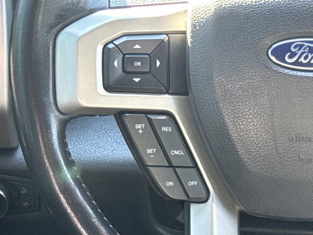 Certified 2022 Ford F250 Lariat w/ Lariat Value Package image 11