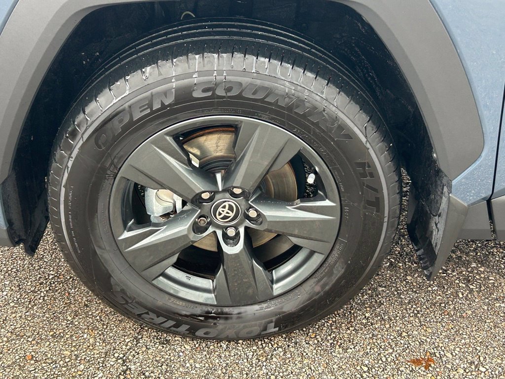 Used 2026 Toyota RAV4 LE FWD image 17