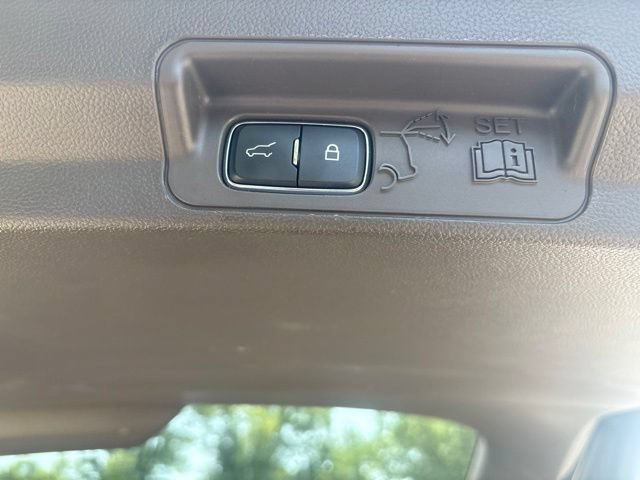 Certified 2020 Ford Explorer Platinum AWD/4WD image 12