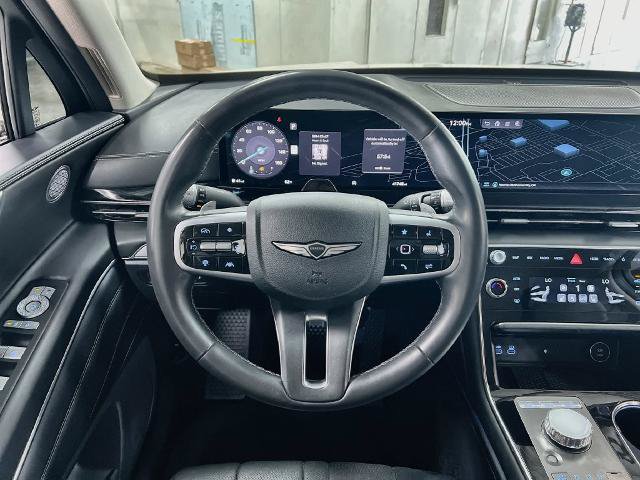 Used 2025 Genesis GV80 2.5T Standard AWD/4WD image 17