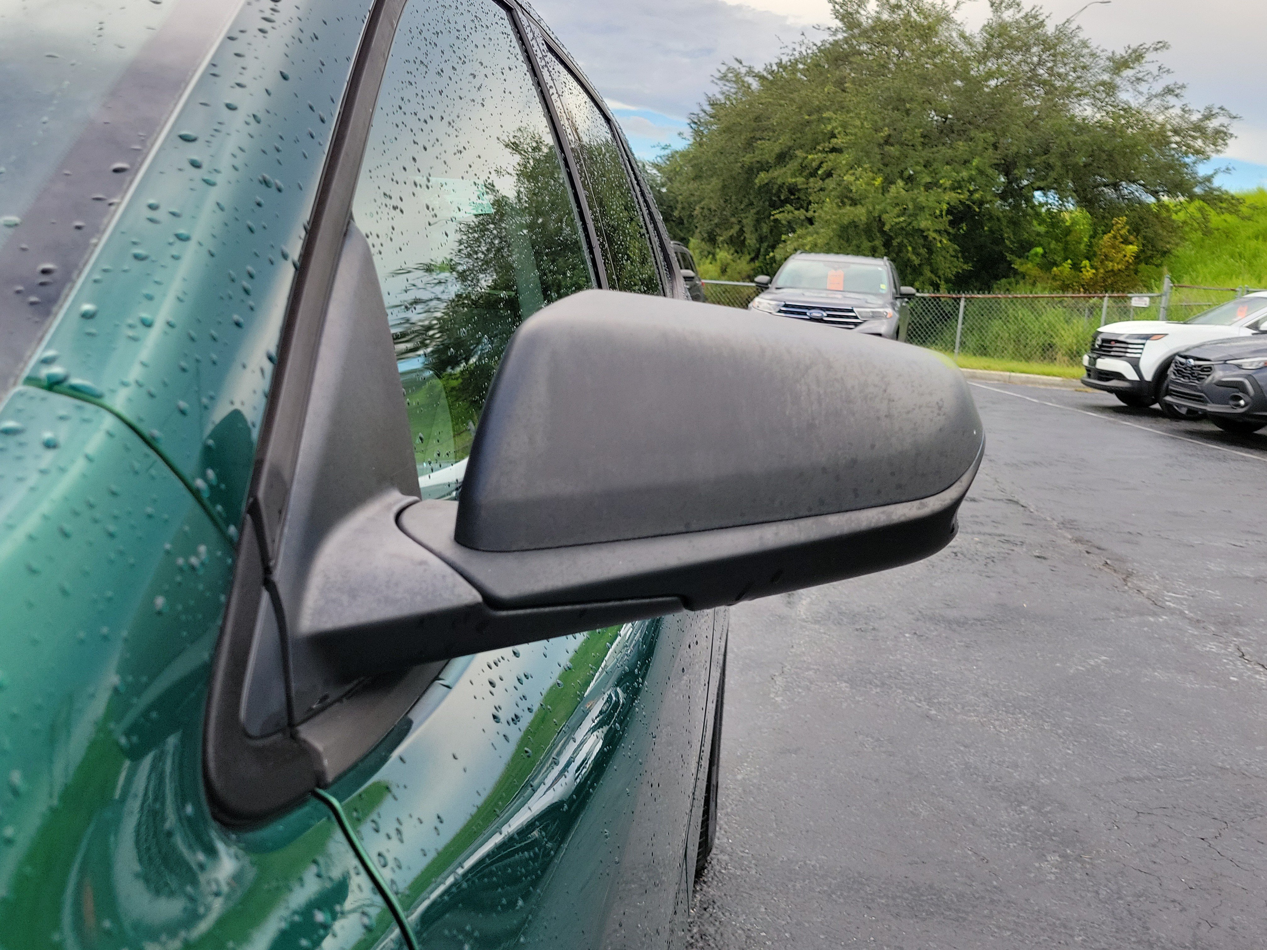 Used 2019 Chevrolet Equinox LS FWD image 4