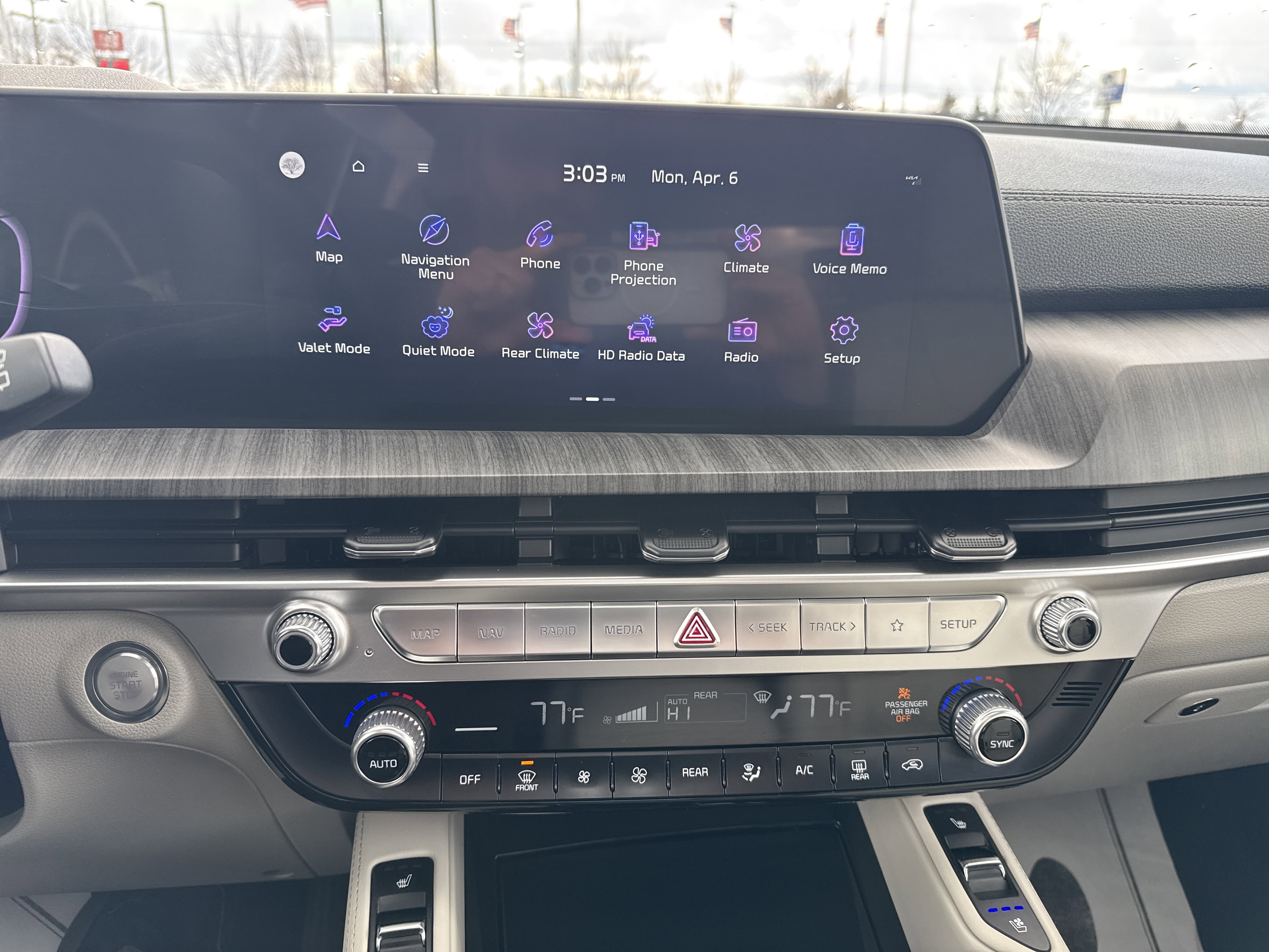 Used 2023 Kia Telluride FWD image 23