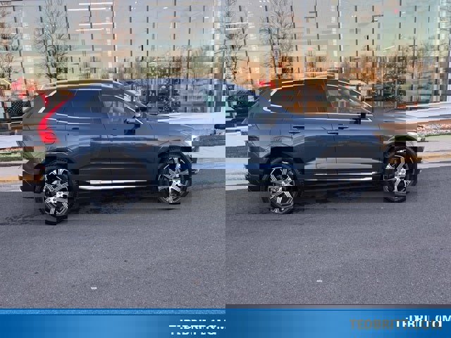 Used 2021 Volvo XC60 T5 Inscription w/ Advanced Package image 9