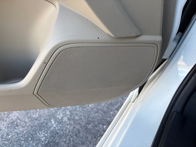 Used 2017 Honda Accord Touring image 27