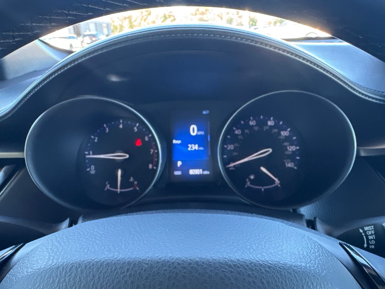 Used 2018 Toyota C-HR XLE FWD image 27
