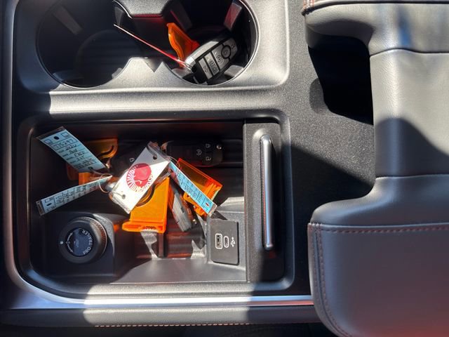 Certified 2025 Ford Expedition Active image 20