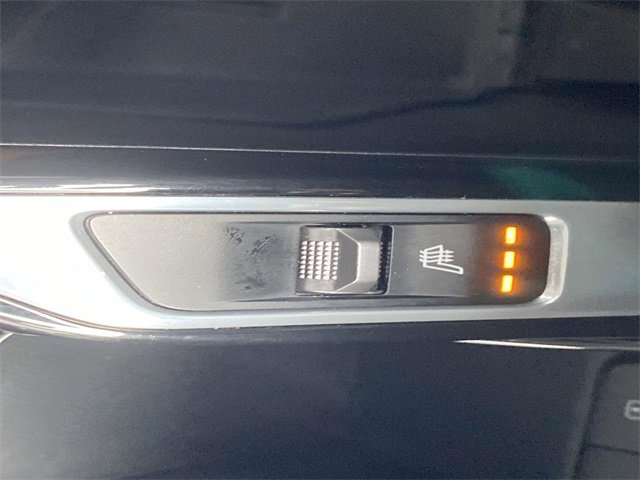 Used 2023 Kia Sorento SX image 31