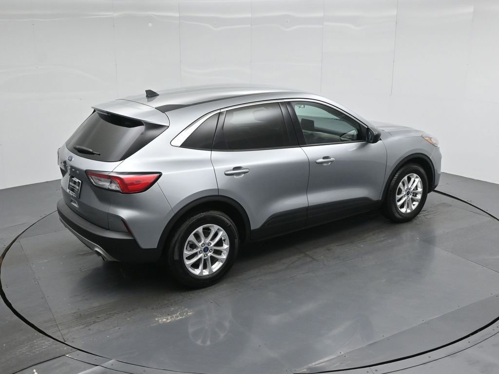 Certified 2022 Ford Escape SE image 38