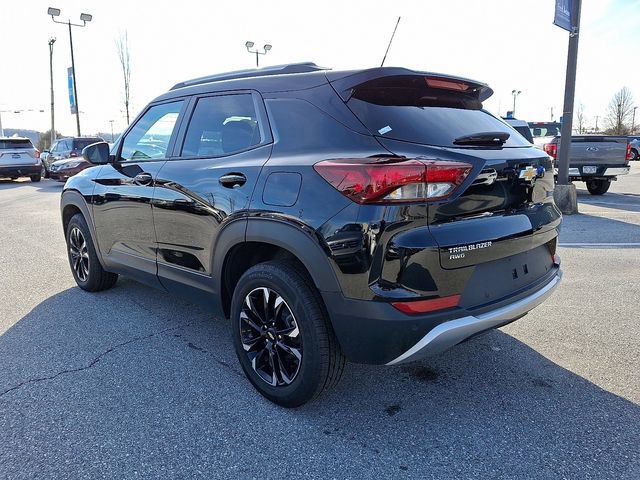 Used 2022 Chevrolet TrailBlazer LT w/ Convenience Package image 8