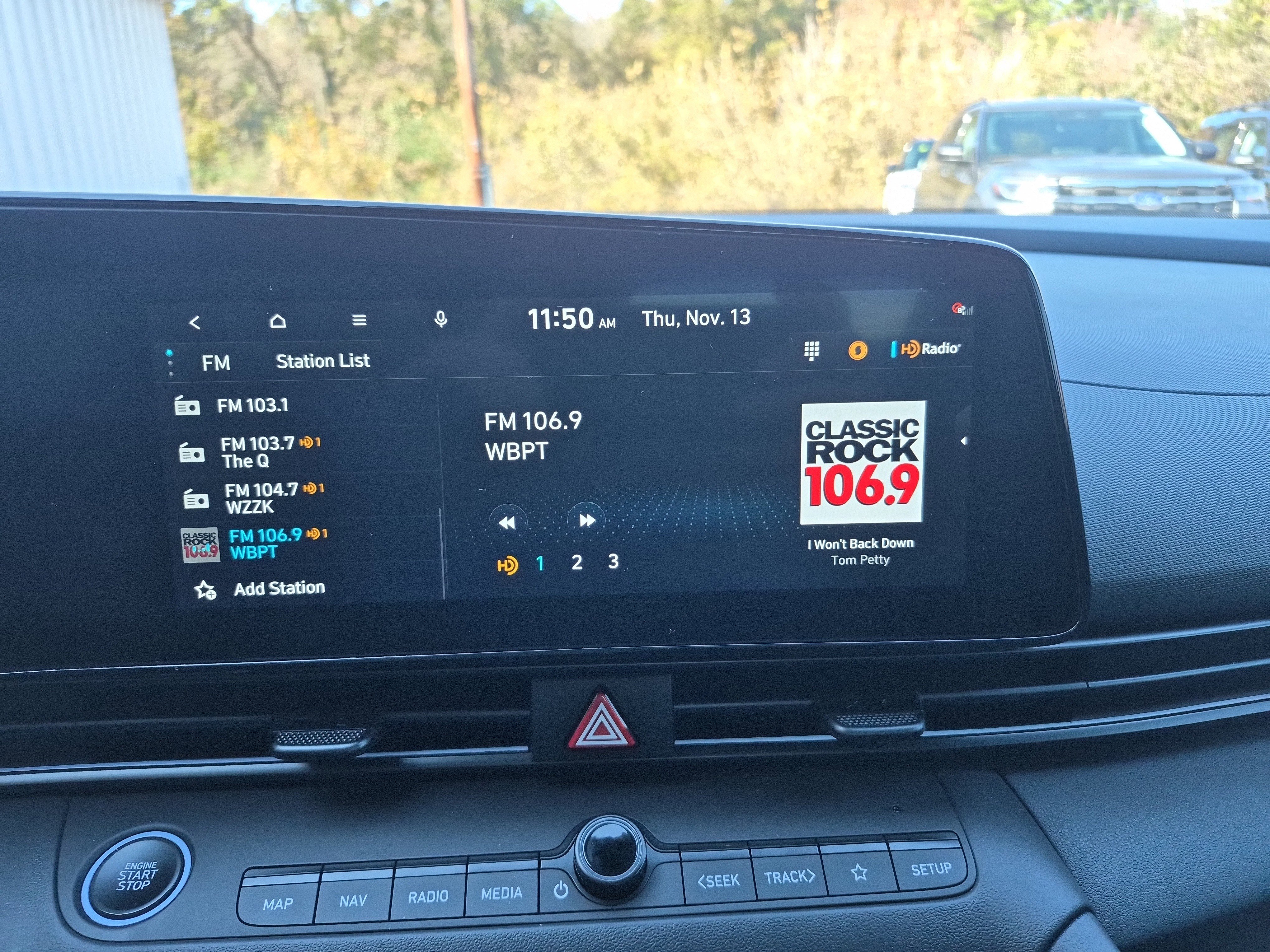 Used 2025 Hyundai Elantra N image 34