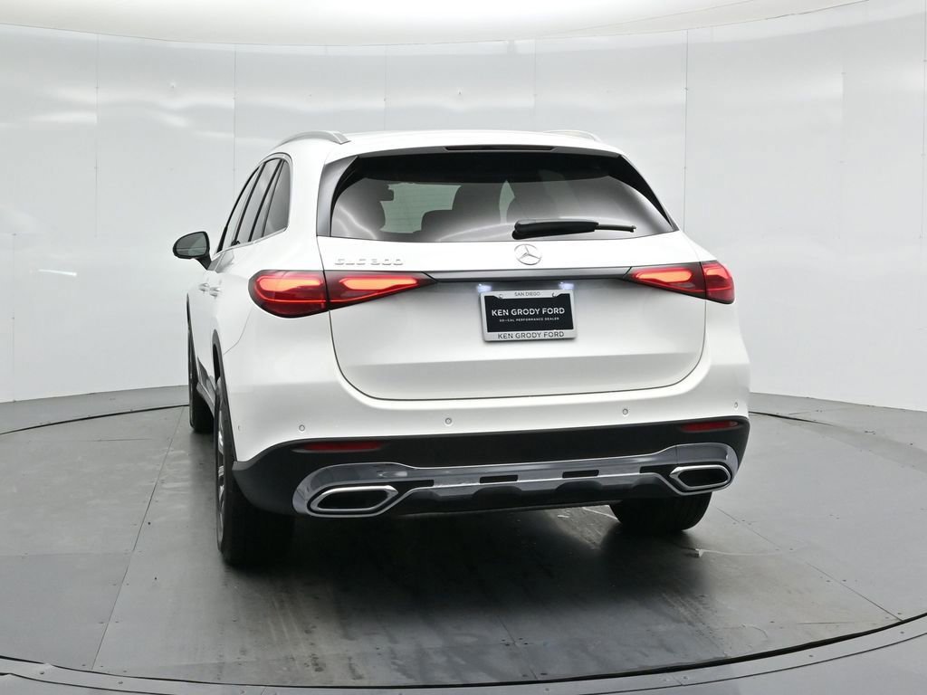 Used 2024 Mercedes-Benz GLC 300 GLC 300 image 16