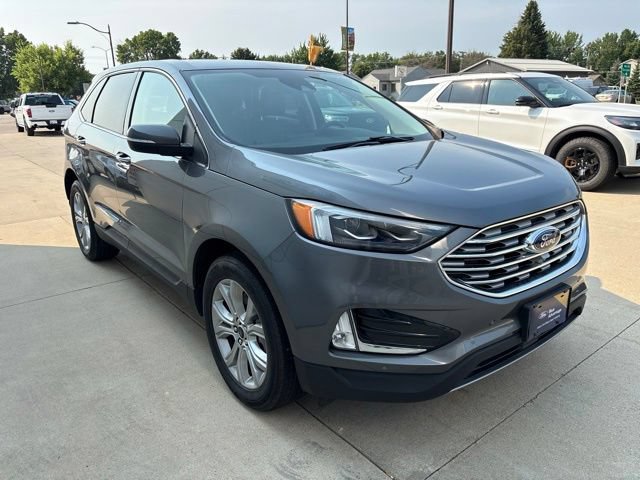 Certified 2023 Ford Edge Titanium w/ Equipment Group 301A AWD/4WD image 4