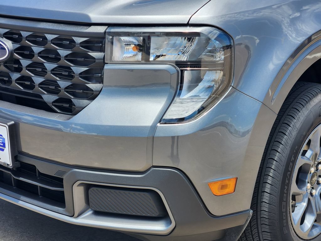 Certified 2025 Ford Maverick XLT FWD image 8