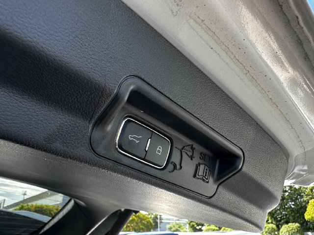 Certified 2025 Ford Explorer ST AWD/4WD image 46
