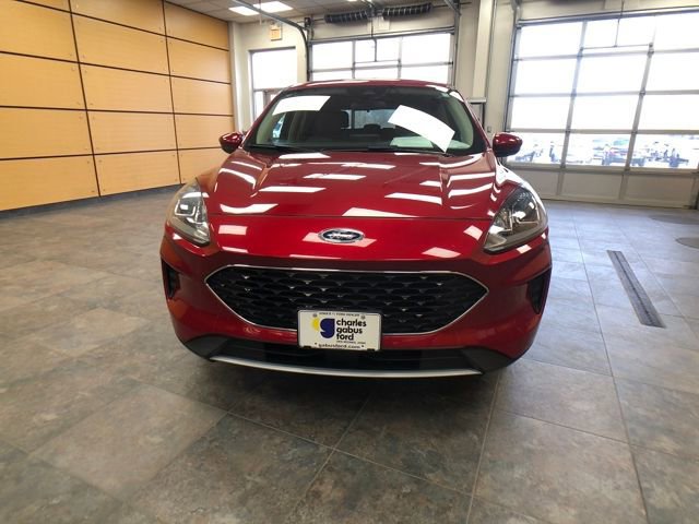 Certified 2020 Ford Escape SE image 8