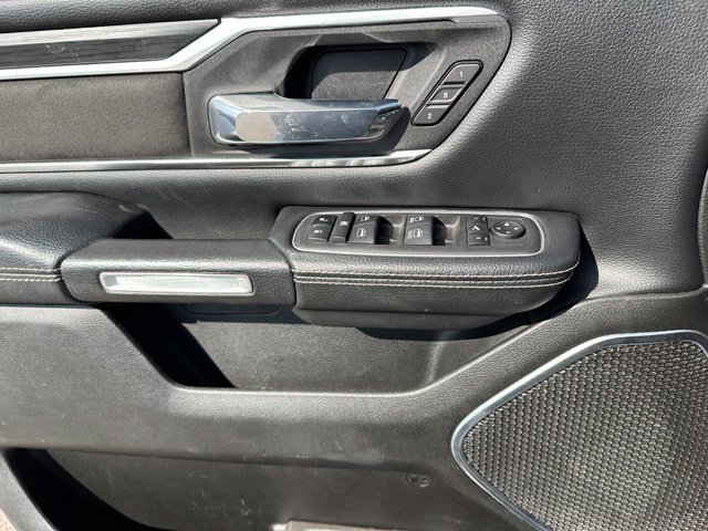 Used 2023 RAM 1500 Laramie AWD/4WD image 14