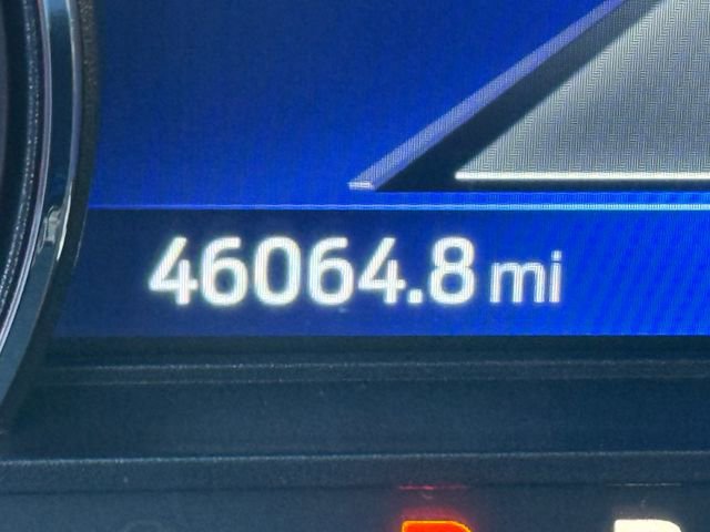 Certified 2022 Ford Explorer XLT w/ Equipment Group 202A image 25