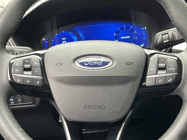 Certified 2022 Ford Escape Titanium AWD/4WD image 16