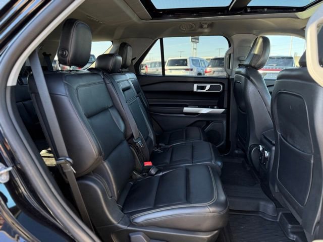 Certified 2020 Ford Explorer XLT w/ Equipment Group 202A image 32