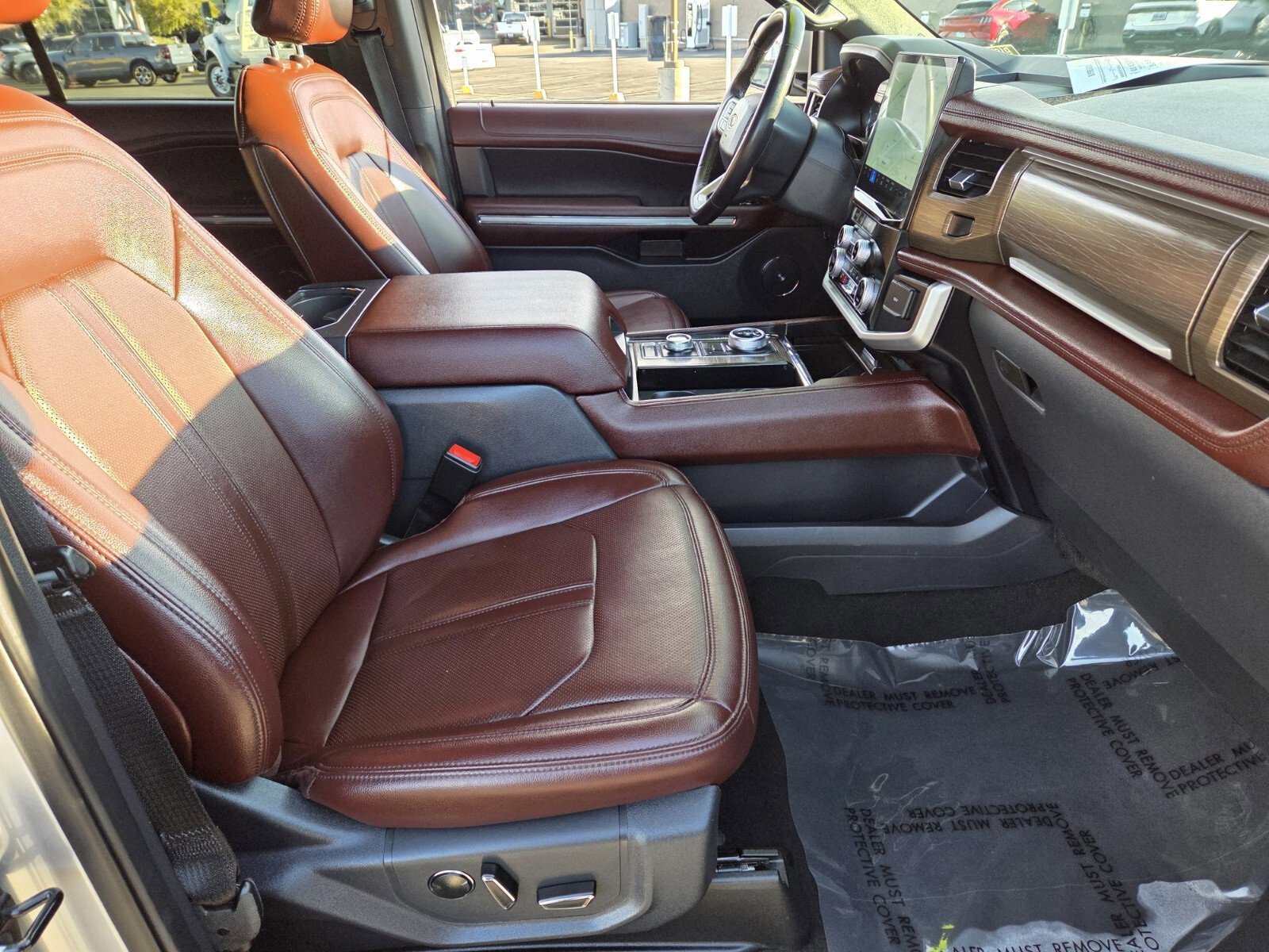 Certified 2024 Ford Expedition Limited image 17