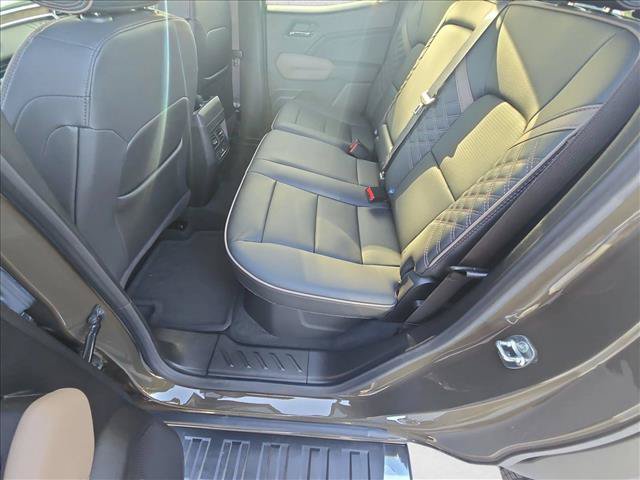 Used 2024 GMC Canyon Denali AWD/4WD image 20