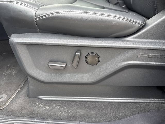 Certified 2025 Ford Expedition Platinum AWD/4WD image 29