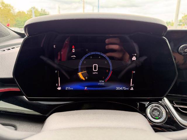 Used 2025 Chevrolet Trax RS w/ Driver Confidence Package FWD image 19