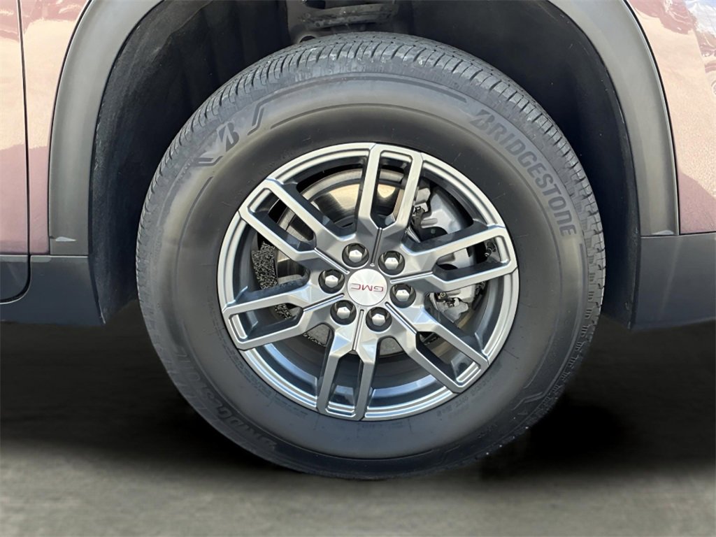 Used 2025 GMC Acadia Elevation image 42