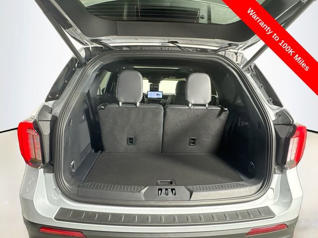 Certified 2026 Ford Explorer ST w/ Sun And Sound Package image 33