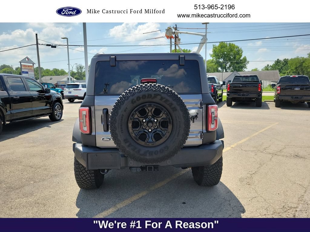 Certified 2022 Ford Bronco Wildtrak AWD/4WD image 4